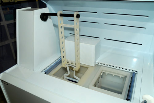 Wet Process Bench with Rotary Motion